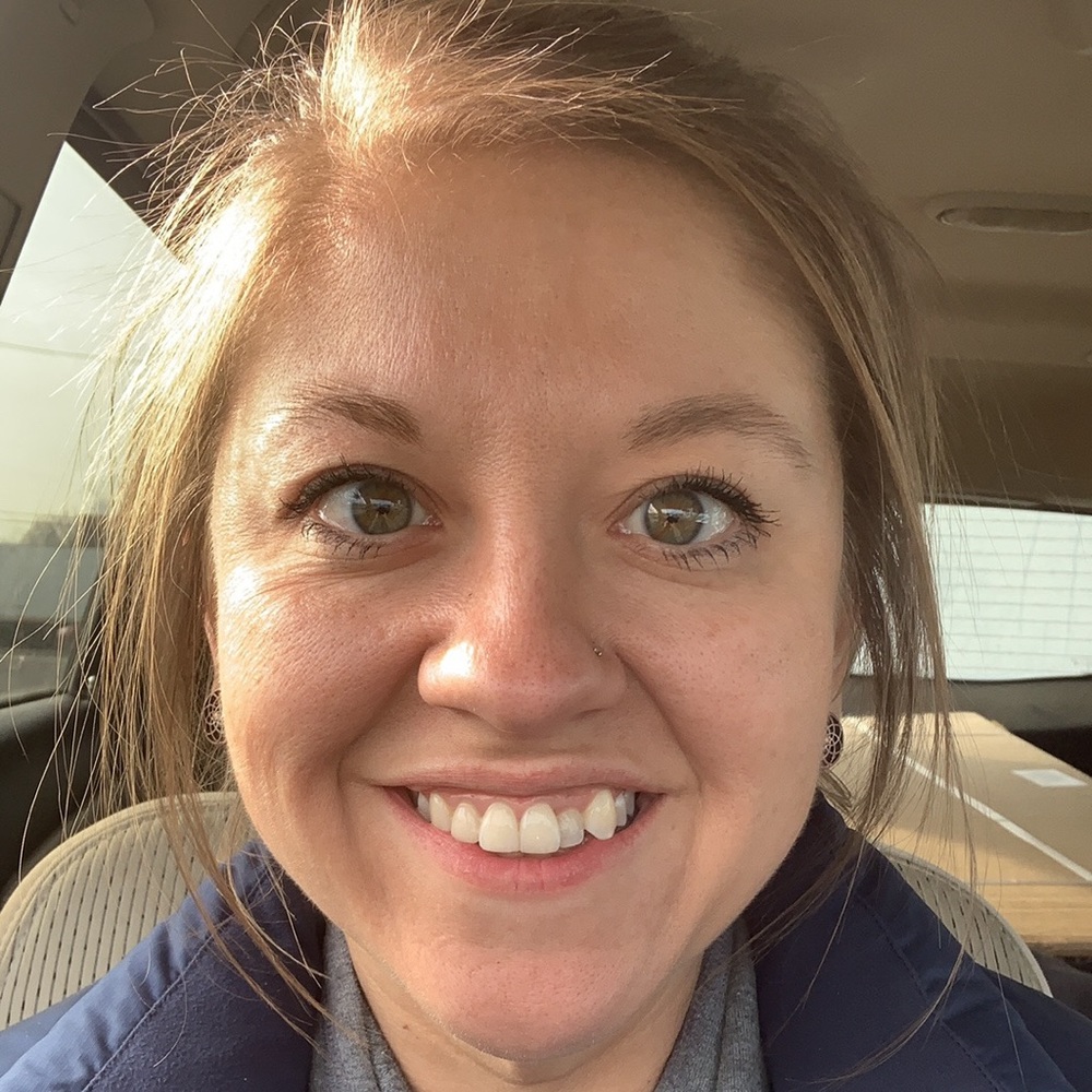 Meet your Posher, Jennifer